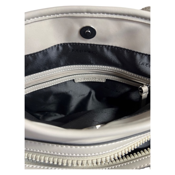 Satchel bag - Calvin Klein Shay Triple Compartment Satchel, Fawn color. - Picture 4 of 5